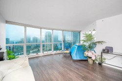 210X 6088 Willingdon Ave Burnaby, BC V5H 4V2