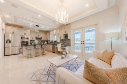 3715 22 Avenue WVancouver, BC V6S 1J5