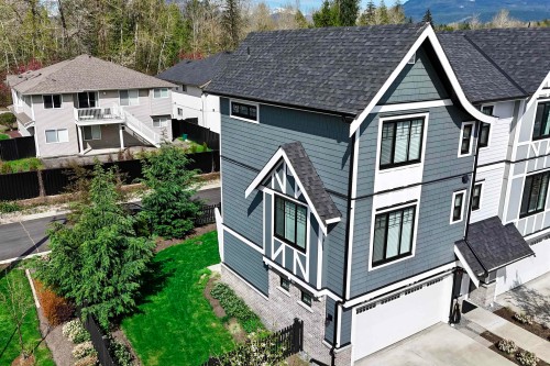 1-12018 237 Street  Maple Ridge, BC V4R 2C8