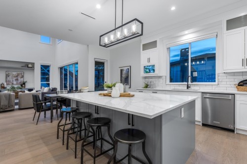 730 Schoolhouse Street, Coquitlam, BC 