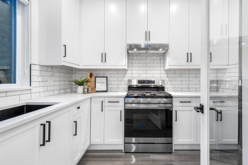 730 Schoolhouse Street, Coquitlam, BC 