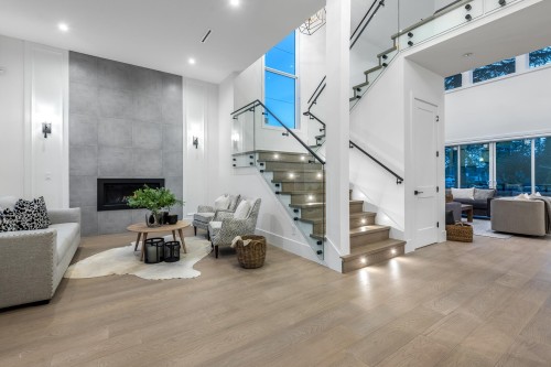 730 Schoolhouse Street, Coquitlam, BC 