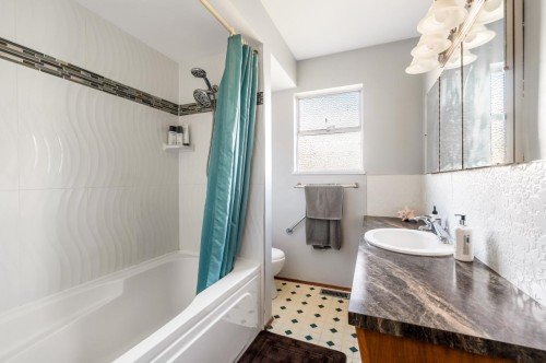 6036 Knight Street, Vancouver, BC 