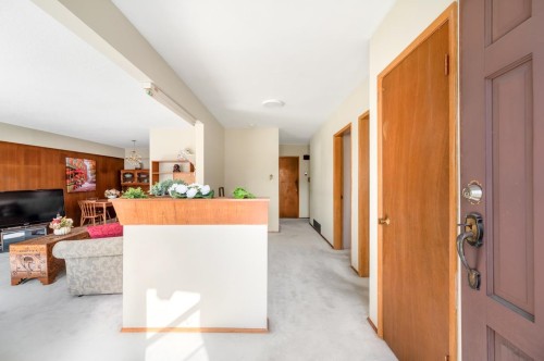 6036 Knight Street, Vancouver, BC 