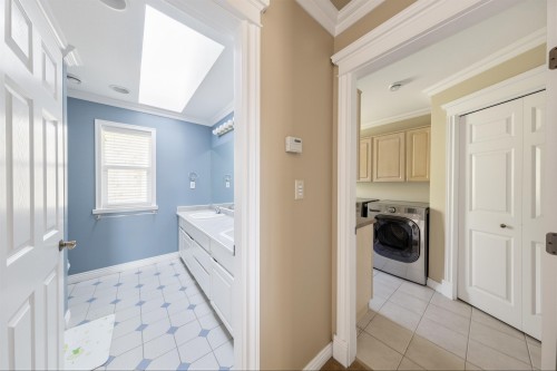 127 Hemlock Drive, Anmore, BC 