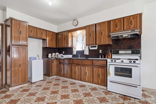 3090 Kitchener Street, Vancouver, BC 