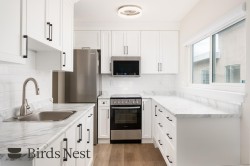 7-1445 11th Avenue WVancouver, BC V6H 1K9