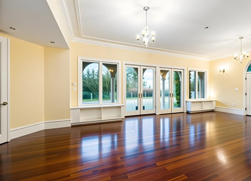 6220 Summit Avenue, West Vancouver, BC 