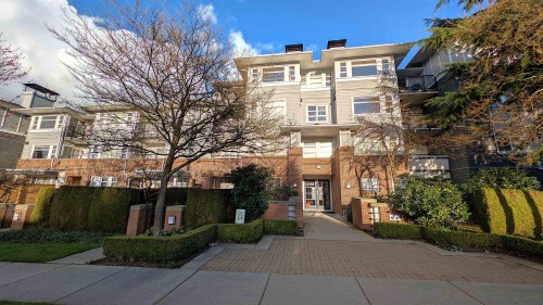 305-6508 Denbigh Avenue  Burnaby, BC V5H 4W6