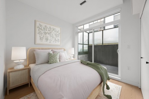 122-650 2Nd Street E, North Vancouver, BC 