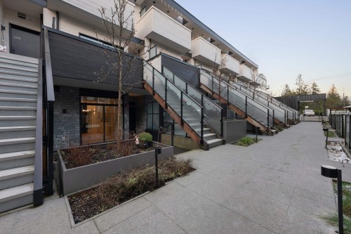 122-650 2Nd Street E, North Vancouver, BC 