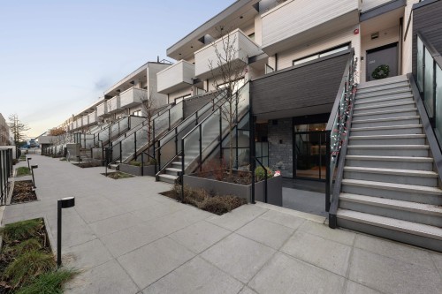 122-650 2Nd Street E, North Vancouver, BC 
