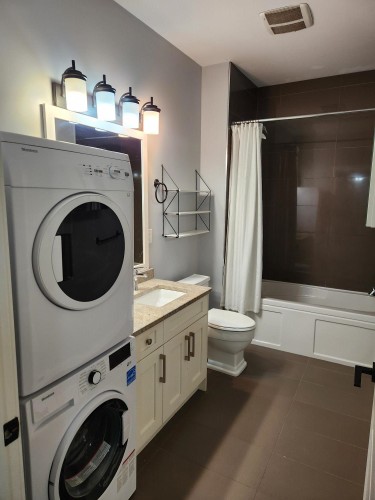 3417 Devonshire Avenue, Coquitlam, BC 