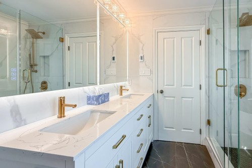 1458 William Avenue, North Vancouver, BC 