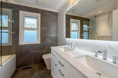 1458 William Avenue, North Vancouver, BC 
