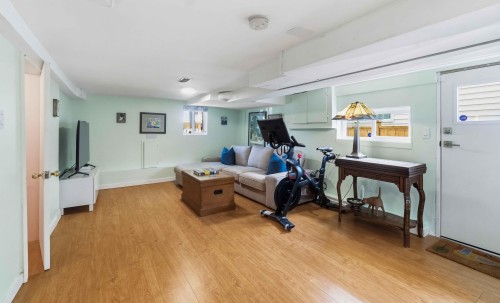 4322 Welwyn Street, Vancouver, BC 