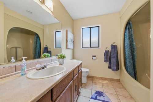 1215 Cypress Place, Port Moody, BC 