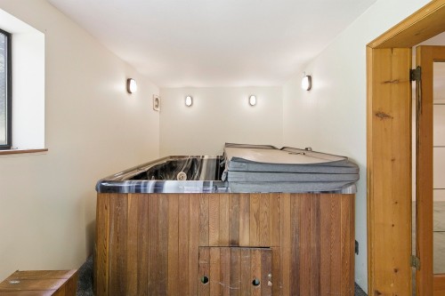 1215 Cypress Place, Port Moody, BC 