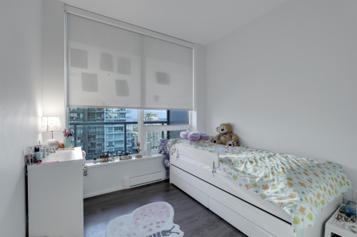 5008-1955 Alpha Way, Burnaby, BC - Indoor Photo Showing Bedroom