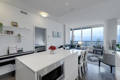 5008-1955 Alpha Way, Burnaby, BC - Indoor