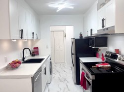 Adresse confidentielle North Vancouver, BC None