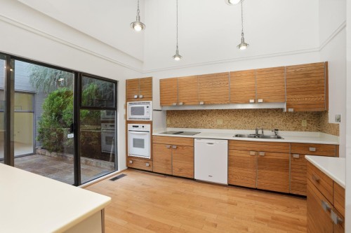 434 Greensboro Place, Vancouver, BC 