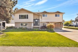 5444 45 Avenue  Delta, BC V4K 1L4