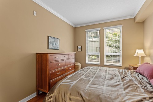 6238 Logan Lane, Vancouver, BC 
