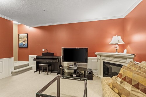 6238 Logan Lane, Vancouver, BC 