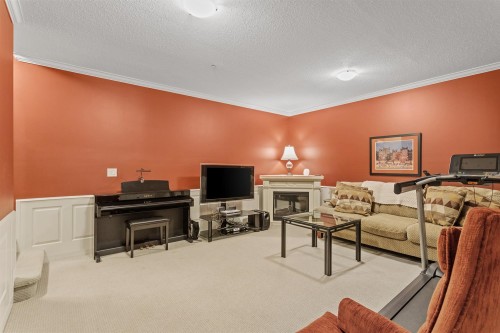 6238 Logan Lane, Vancouver, BC 