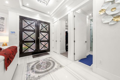 416 63Rd Avenue E, Vancouver, BC 