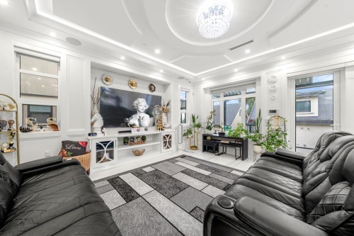 416 63Rd Avenue E, Vancouver, BC 