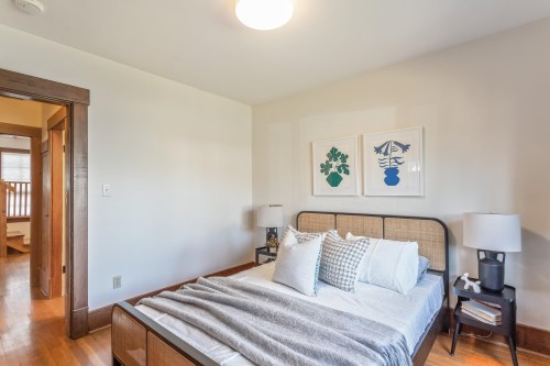 2282 7Th Avenue E, Vancouver, BC 