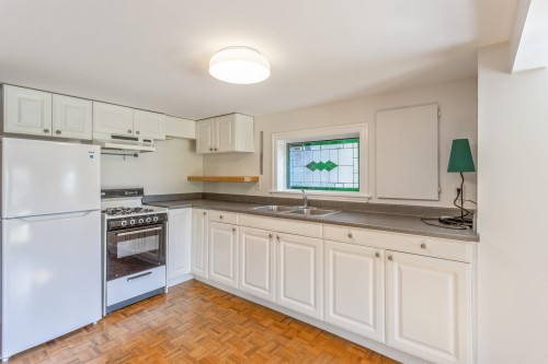 2282 7Th Avenue E, Vancouver, BC 