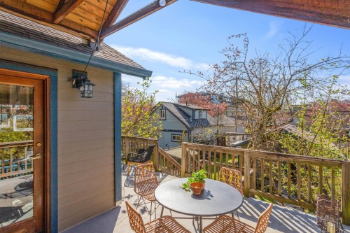 2282 7Th Avenue E, Vancouver, BC 