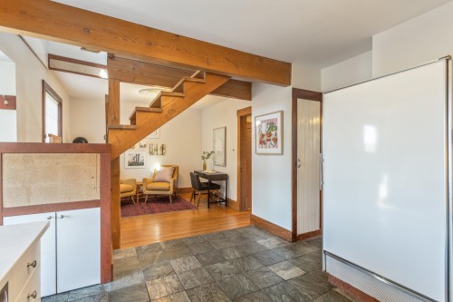 2282 7Th Avenue E, Vancouver, BC 