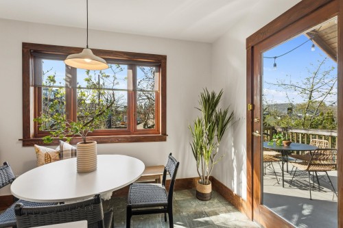 2282 7Th Avenue E, Vancouver, BC 