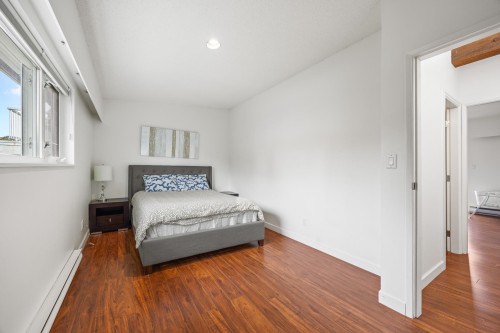 3276 21St Avenue W, Vancouver, BC 