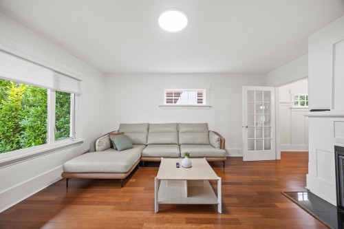 3276 21St Avenue W, Vancouver, BC 