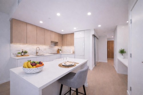 909-2108 Gilmore Avenue  Burnaby, BC V5C 0N8