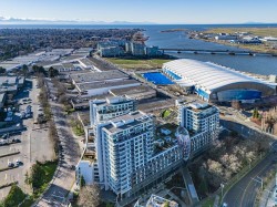 2011-5511 Hollybridge Way Richmond, BC V7C 0A3