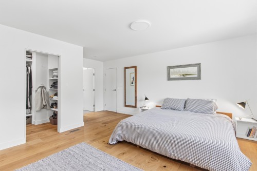 1007 Jay Crescent, Squamish, BC 