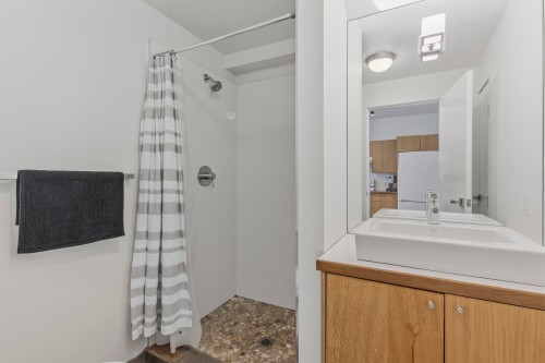 1007 Jay Crescent, Squamish, BC 