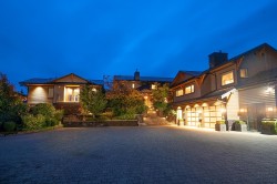 431 Josephine Drive Bowen Island, BC V0N 1G2