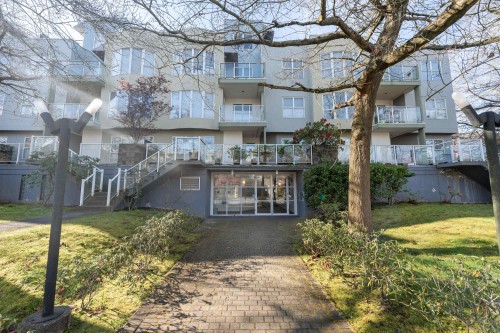 103-8600 Jones Road  Richmond, BC V6Y 3Z3