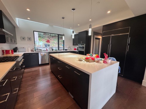 2951 Altamont Crescent, West Vancouver, BC 