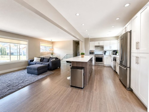 1820 Cedar Drive, Squamish, BC 