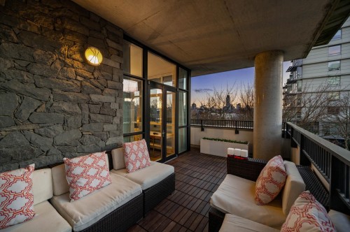 595 Beach Crescent, Vancouver, BC 