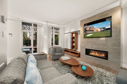 595 Beach Crescent, Vancouver, BC 