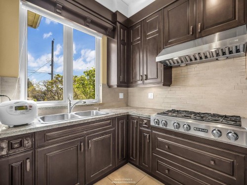 6650 Neal Street, Vancouver, BC 
